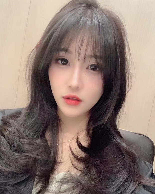 娇嫩美乳少女萌萌奶